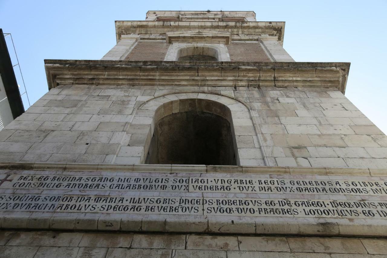 Palazzo Carafa Della Spina Lägenhet Neapel Exteriör bild